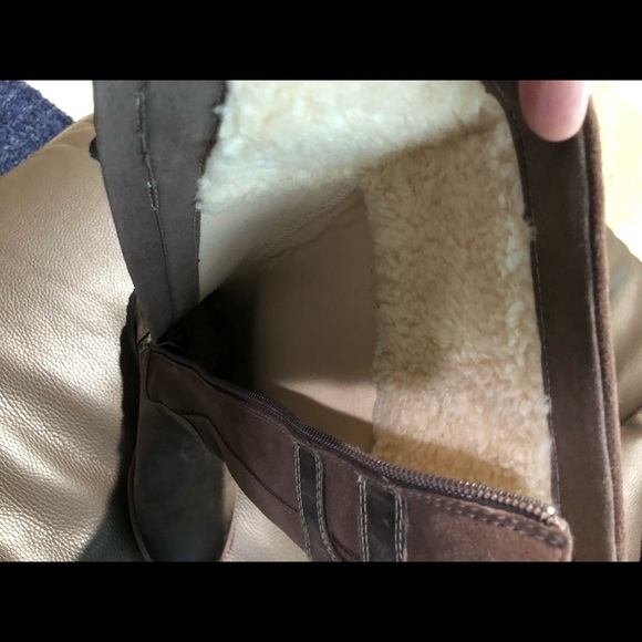 NWOT UGG Zarina tall brown leather boots - Picture 6 of 8